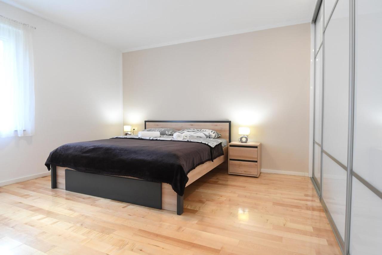 Freddy Apartment Zadar Bagian luar foto